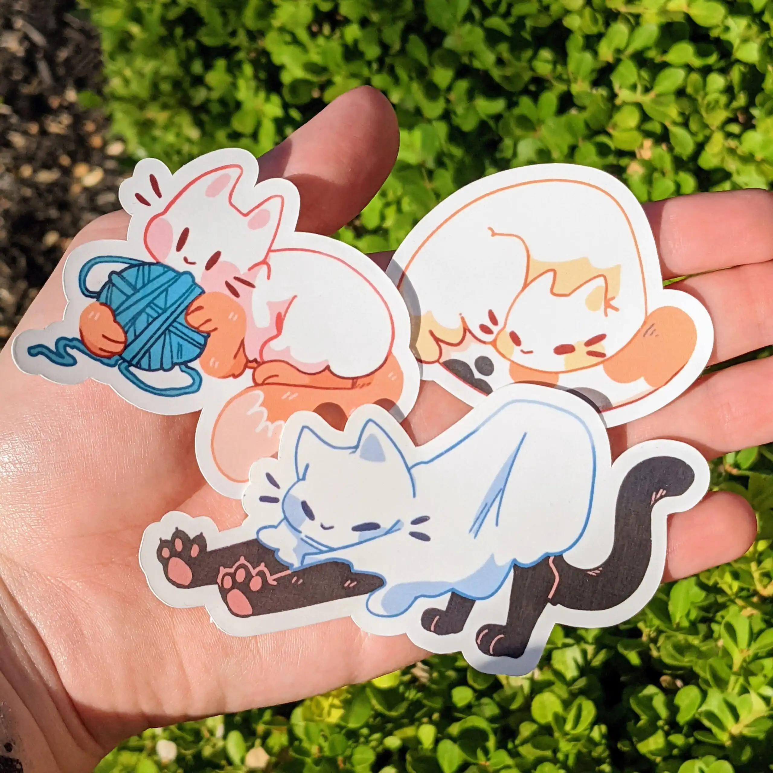 Cute Ghost Cat Waterproof Sticker Set – Fun Art for All Ages Cute Ghost Cat Waterproof Sticker Set – Fun Art for All Ages