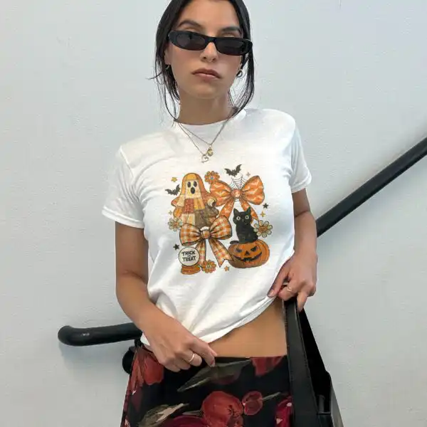 Cute Ghost Halloween Baby Tee – Black Cat Vintage Crop Top