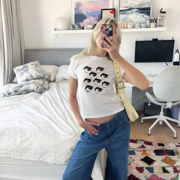 Female Gaze Vintage Grunge Baby Tee – Lightweight Unisex Shirt