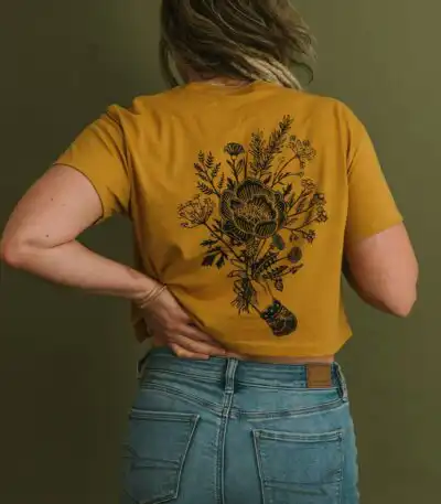 Herb Nerd Cropped Tee – Eco-Friendly Wildflower Graphic Shirt