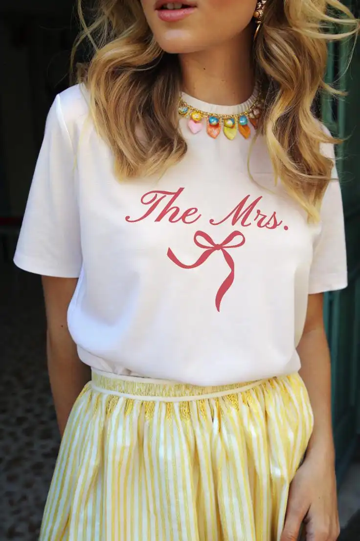 Mrs. Bow Shirt – Elegant Bridal Tee for Newlyweds & Engagements Mrs. Bow Shirt – Elegant Bridal Tee for Newlyweds & Engagements
