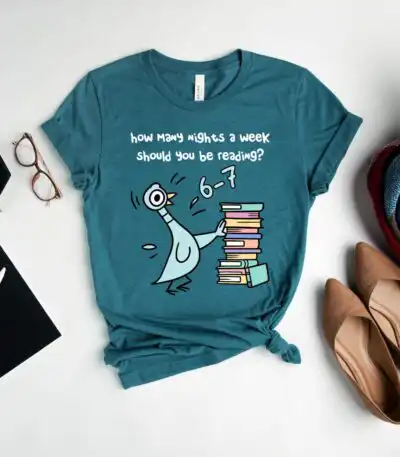 Pigeon 6-7 Reading Shirt – Cute Book Lover Librarian Tee