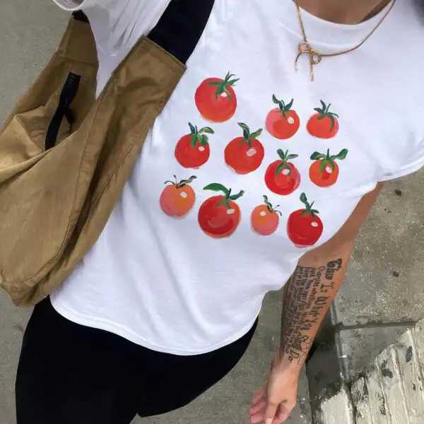 Tomato Print Baby Tee – Hand Painted 90s Style for Girls