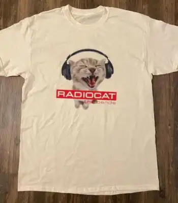 Radiocat Hoodie – Funny Graphic Sweatshirt for Nostalgic Vibes