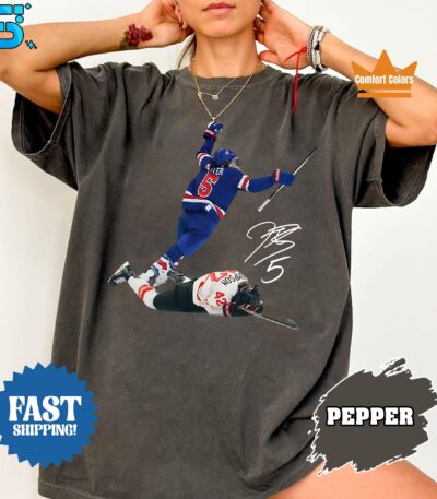 Hilary Knight USA Hockey T-Shirt – Classic Women's Tee, Hoodie, Sweatshirt