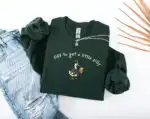 St Patricks Day Goose Sweatshirt – Funny Silly Hoodie for Fun