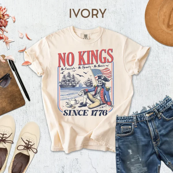 NO KINGS Since 1776 Retro Patriotic Vintage Shirt