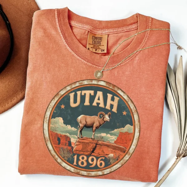 UTAH 1896 Vintage Retro Desert Bighorn Sheep Shirt