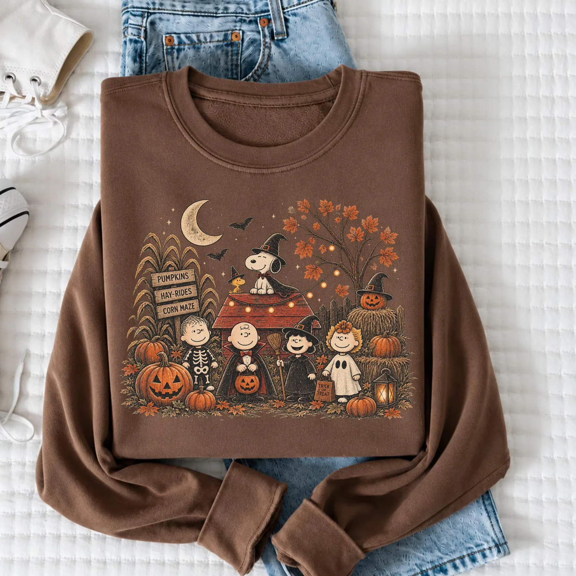 Peanuts Vintage Snoopy Halloween Pumpkin Sweatshirt Peanuts Vintage Snoopy Halloween Pumpkin Sweatshirt